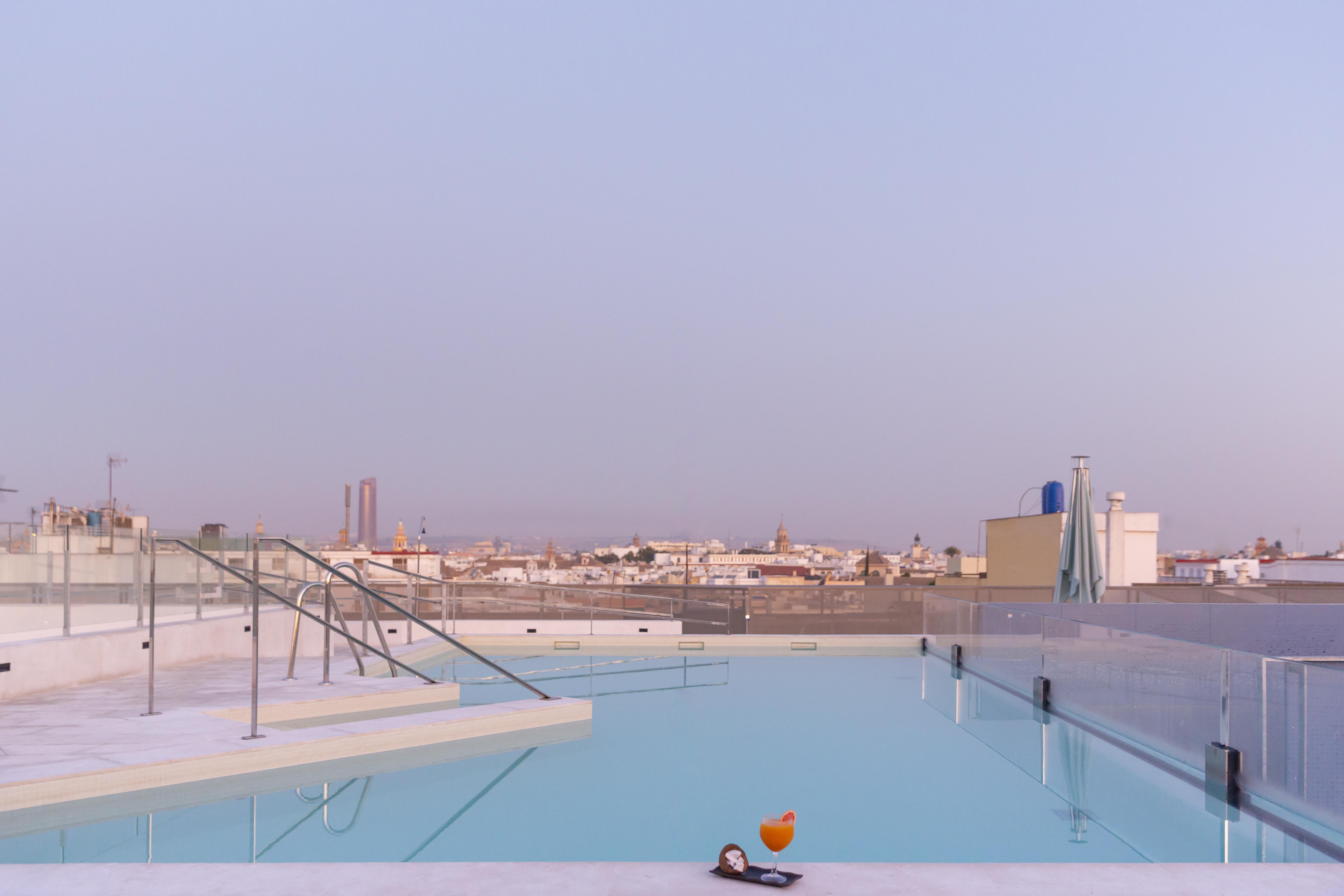 Hotel Macia Sevilla Kubb Экстерьер фото