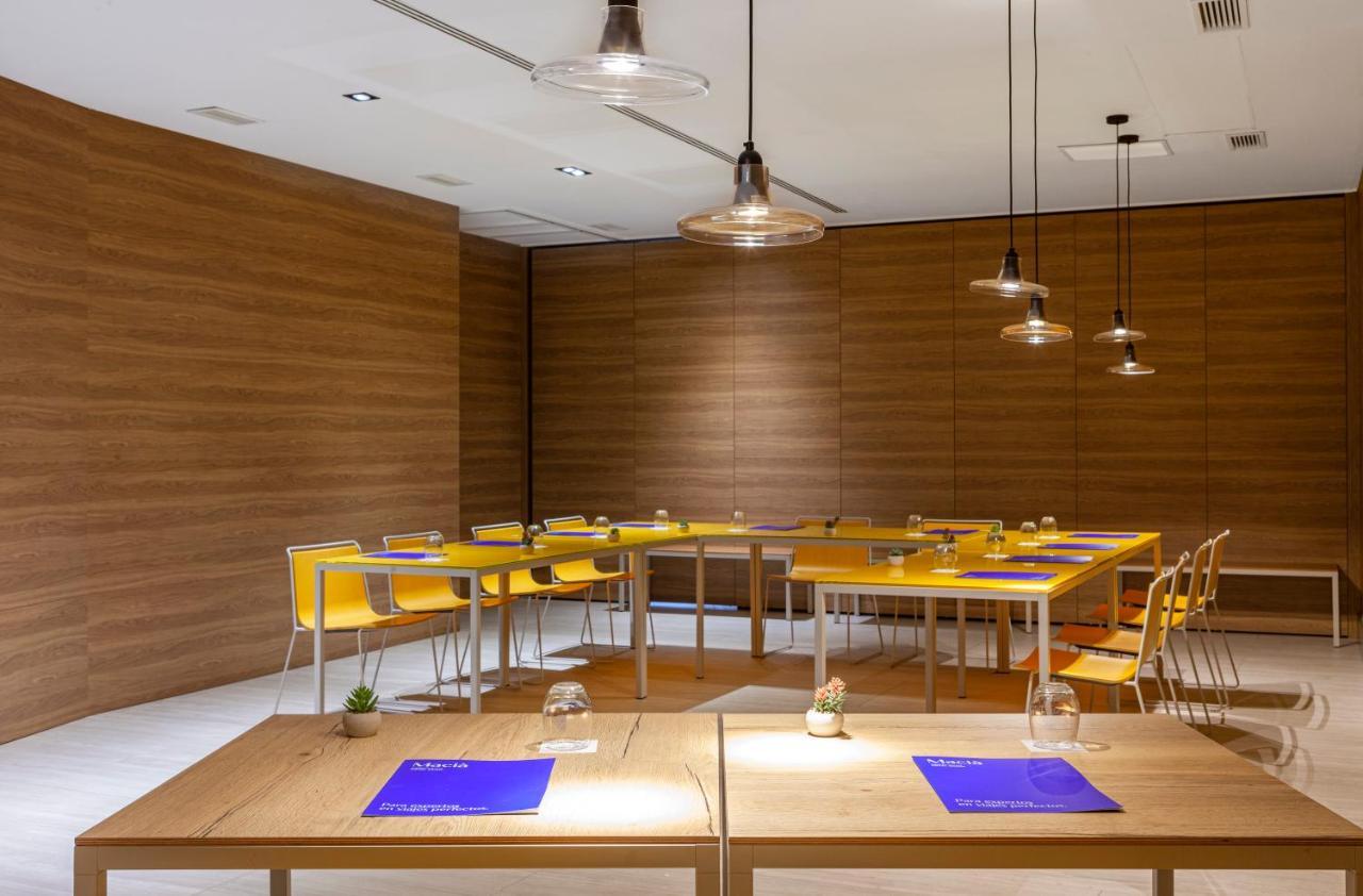 Hotel Macia Sevilla Kubb Экстерьер фото