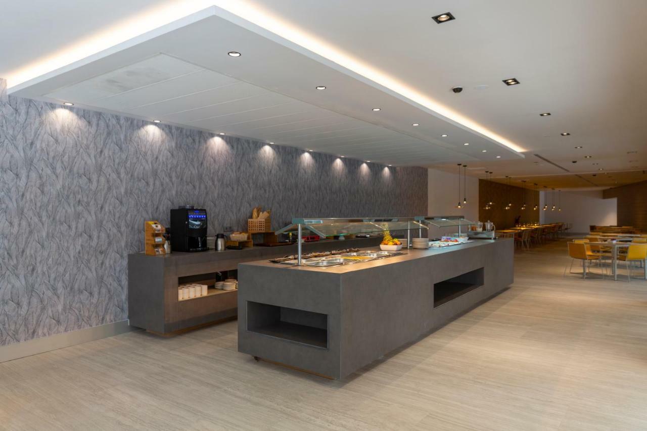 Hotel Macia Sevilla Kubb Экстерьер фото